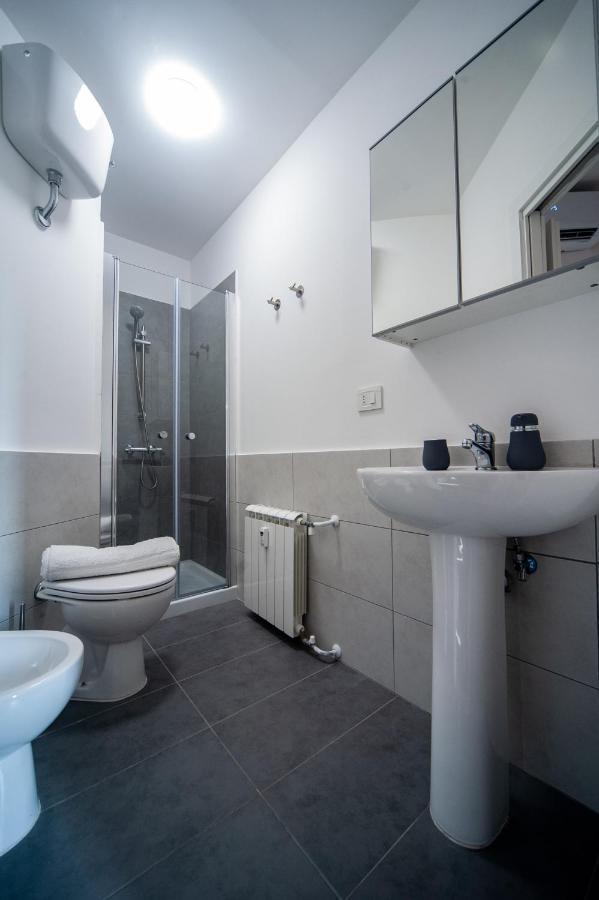 Roma Hub One Villa Bagian luar foto