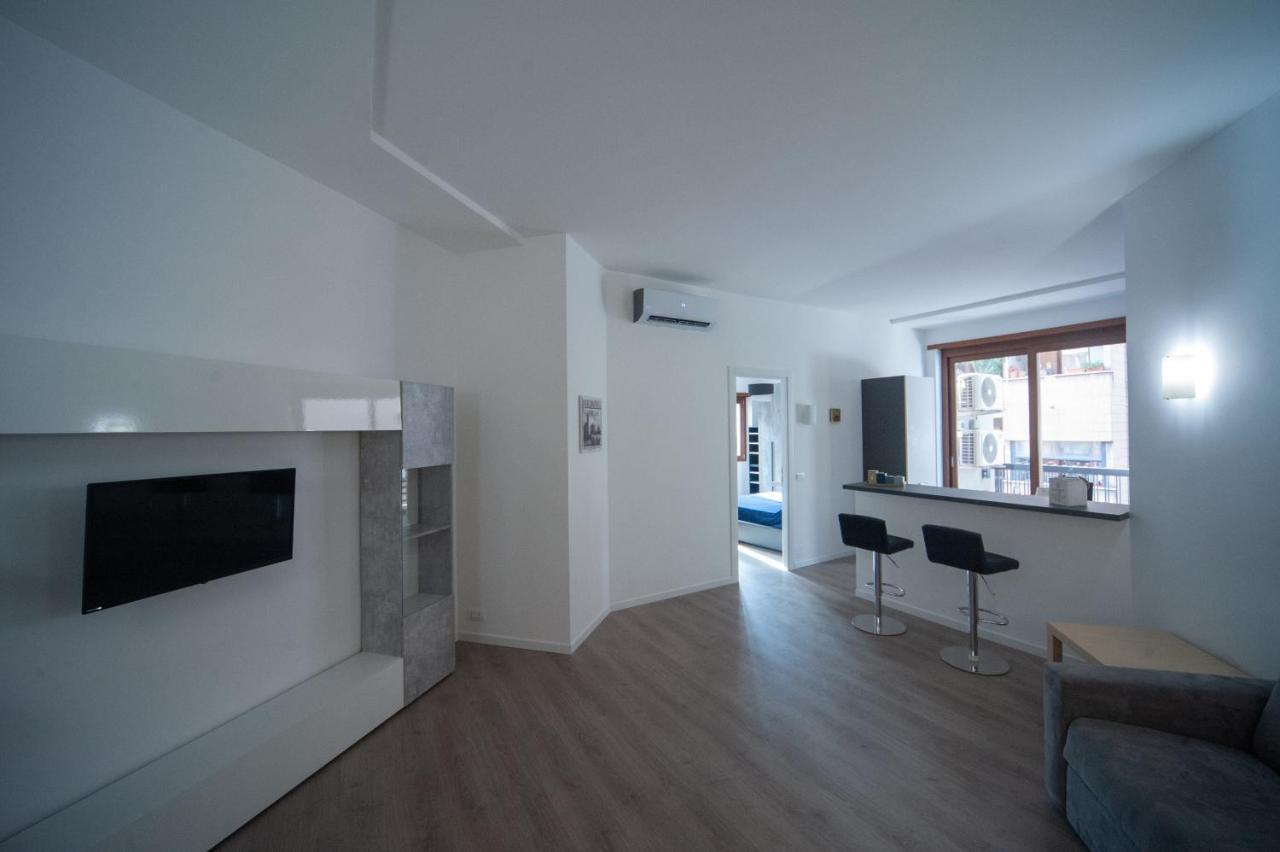 Roma Hub One Villa Bagian luar foto