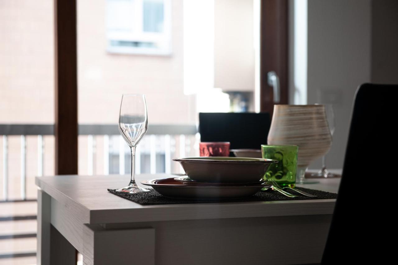 Roma Hub One Villa Bagian luar foto